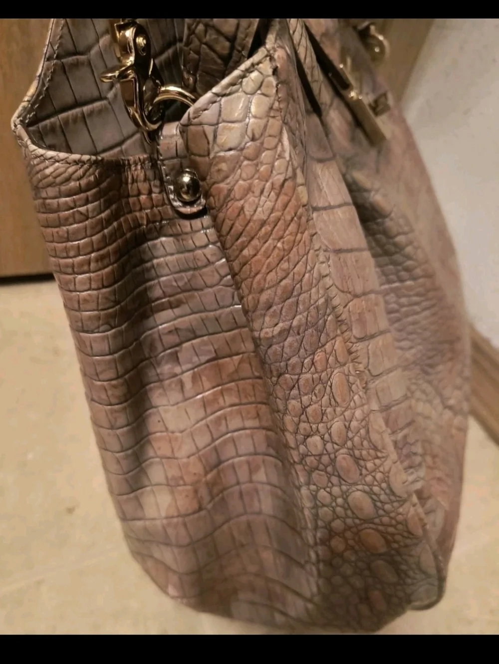 Brahmin Melbourne Crocodile Embossed Leather Hobo Bag Toasted Ombre EUC